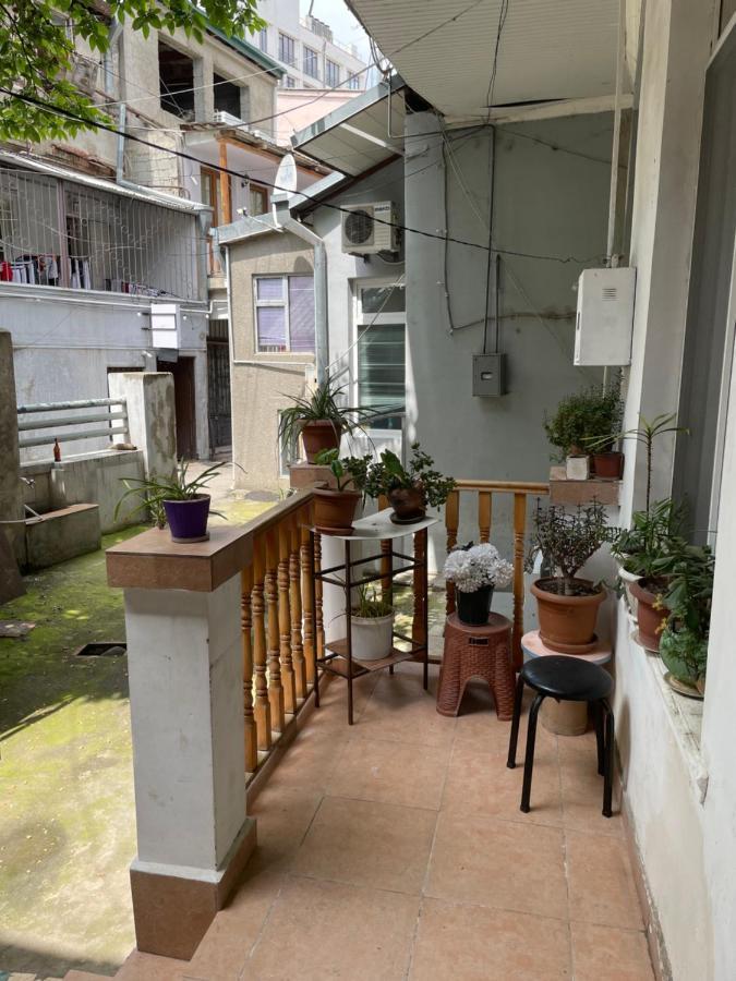 Leila Apartment Тбилиси Екстериор снимка