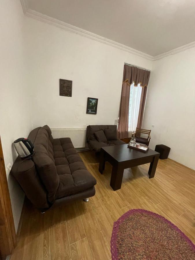 Leila Apartment Тбилиси Екстериор снимка
