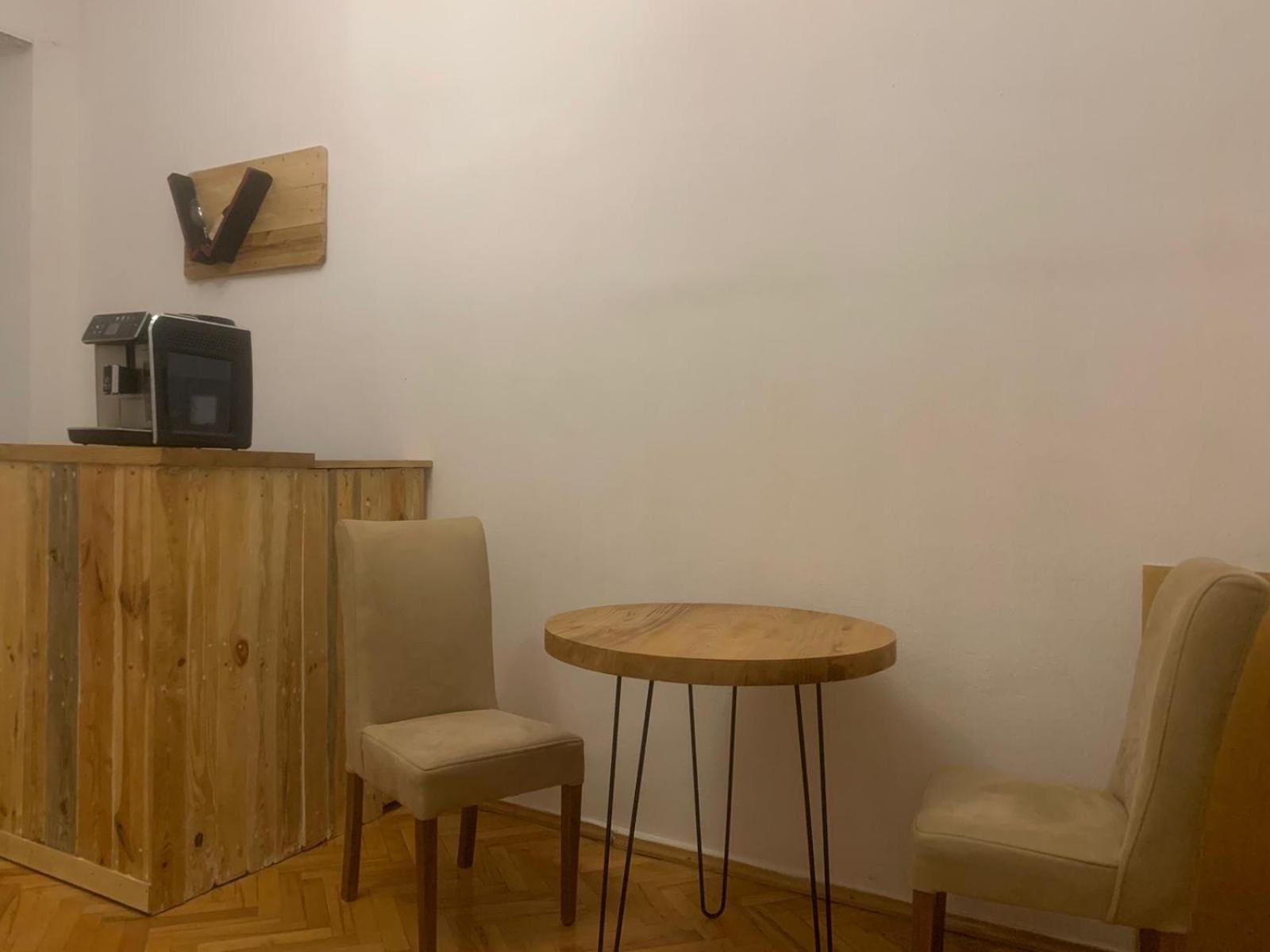 Leila Apartment Тбилиси Екстериор снимка